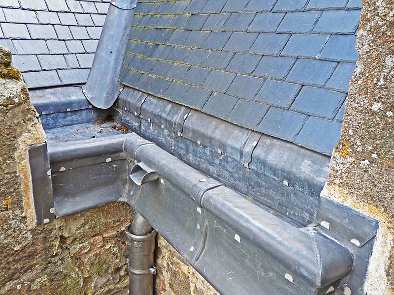 Tuyau De Gouttière Temporaire DN125 - 12 M Noir - Avec 8 Serre-Câbles - Résistant Aux UV
