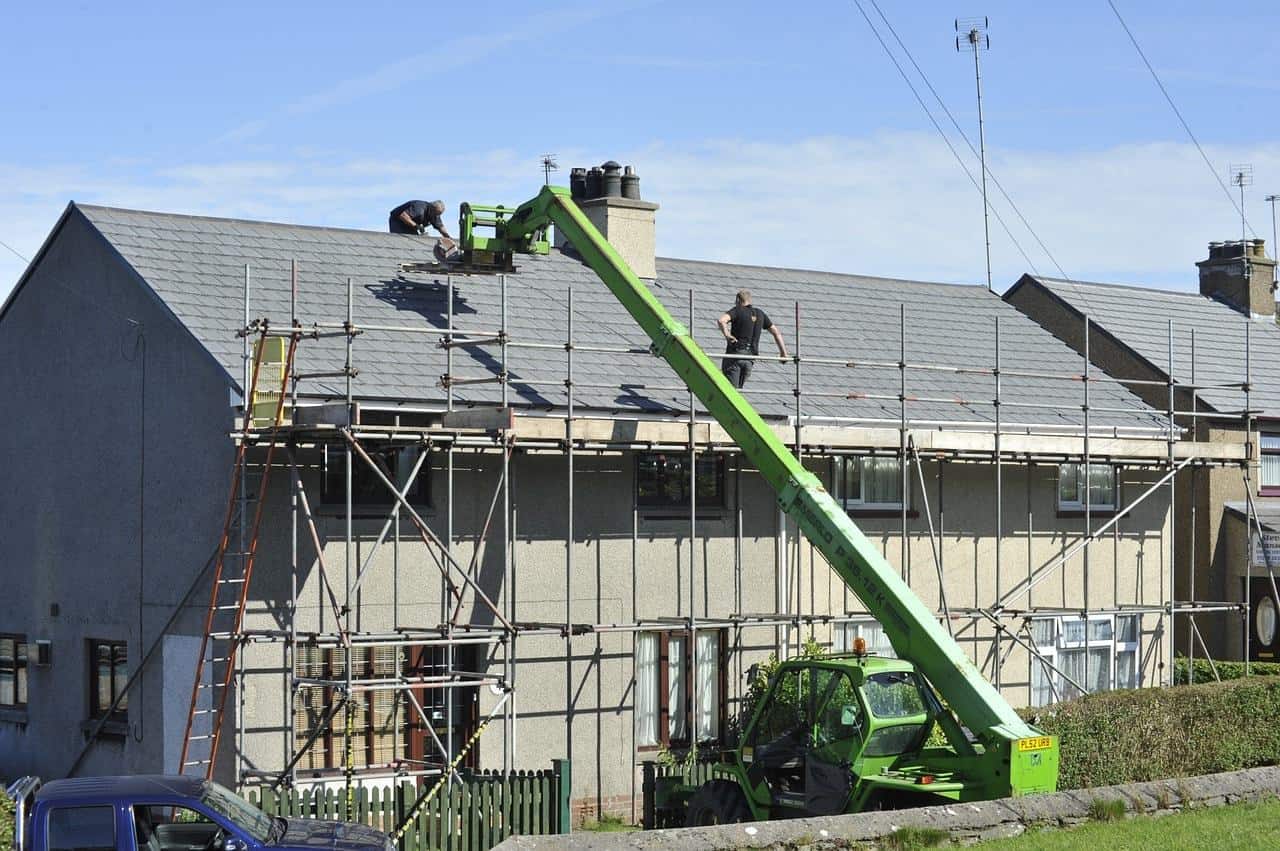 quel prix pour faire renover sa toiture en 2020 poujoulat tradinov pose velux tuile