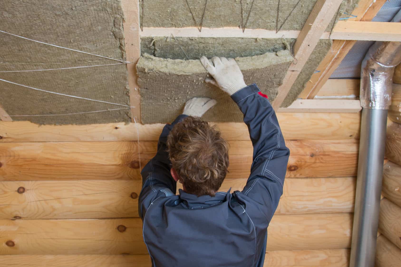 Isolation sous toiture étape