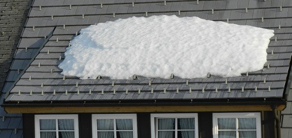 Arrêt de neige pour toit